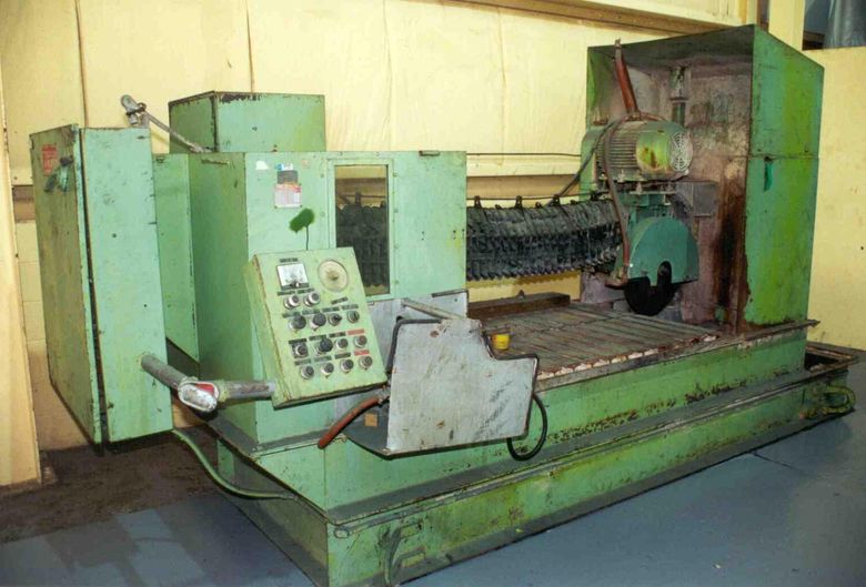 5-1/2' X 5' TYSAMAN ABRASIVE PLATE SAW:  STOCK #11054