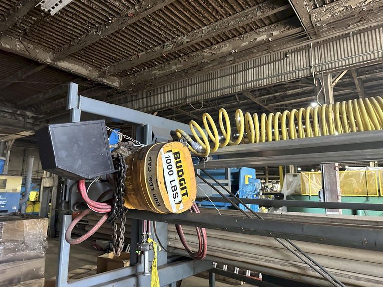 1000 LBS X 13' x 36' GORBEL OVERHEAD CRANE SYSTEM, WITH RUNWAY RAILS & PNEUMATIC BUDGET HOIST: S