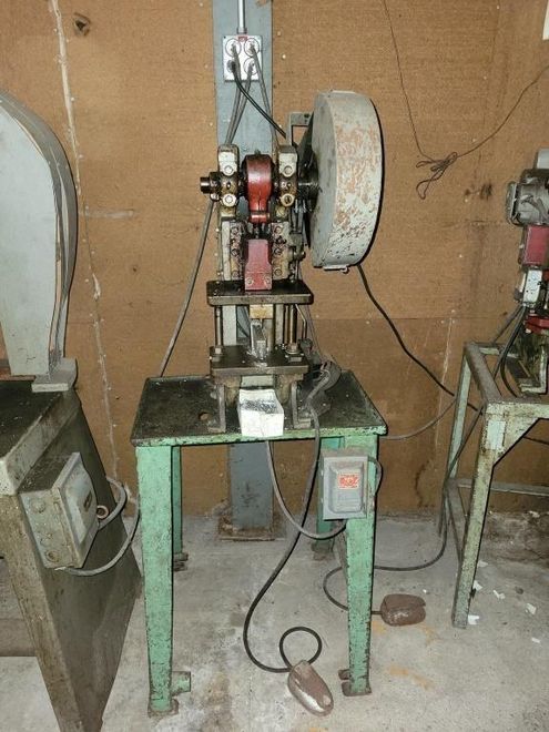 4 TON BENCHMASTER PRESS: STOCK #18287