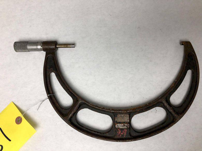 8" VTG STARRETT NO. 436 OUTSIDE MICROMETER: STOCK 15117