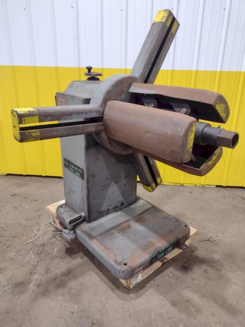 1500 LB X 20" AMERICAN MODEL #60 MOTORIZED COIL REEL UNCOILER: STOCK #19538