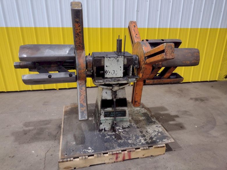 2500 LB X 20" AMERICAN DOUBLE END PULL OFF COIL REEL UNCOILER: STOCK #19542