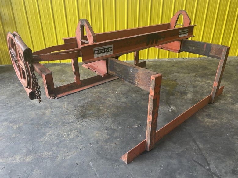 10,000 LBS X 72" X 17" TO 57" WIDE BUSHMAN ADJUSTABLE SHEET LIFTER: STOCK #14946