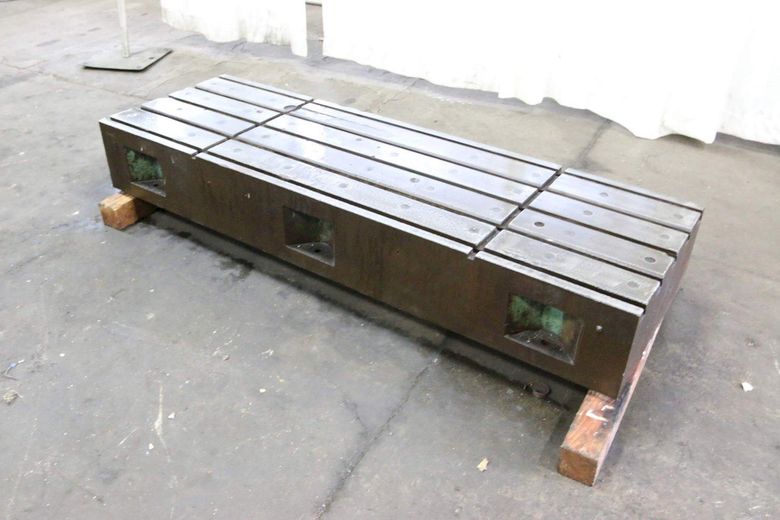 87-1/2' X 23-1/2' X 10' T SLOTTED FLOOR PLATE: STOCK #65397