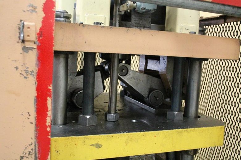 5 TON TISHKEN MODEL #ACO-5 PNEUMATIC CUTOFF PRESS: STOCK #64573