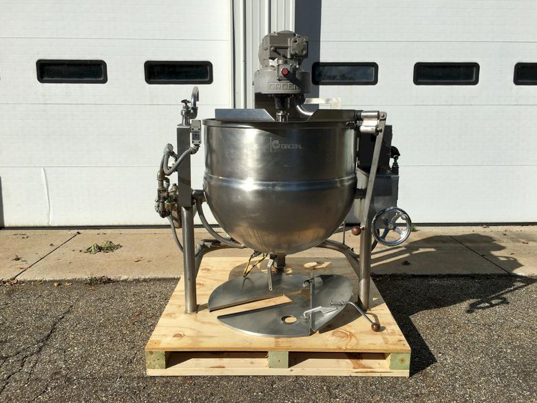 Groen DTA/3-60
 60-Gallon 2/3-Jacketed Cooker/Mixer
With Twin Shaft Agitators