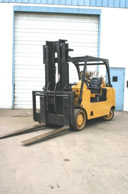 30,000 LBS CATERPILLAR/ROYAL FORKLIFT:  STOCK #16827