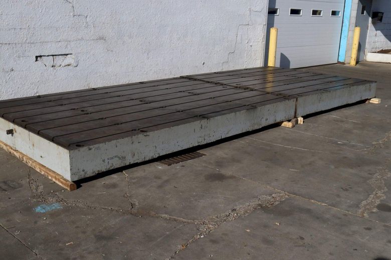 8' X 21' X 12"  LAKESHORE T SLOTTED FLOOR PLATE: STOCK #73514