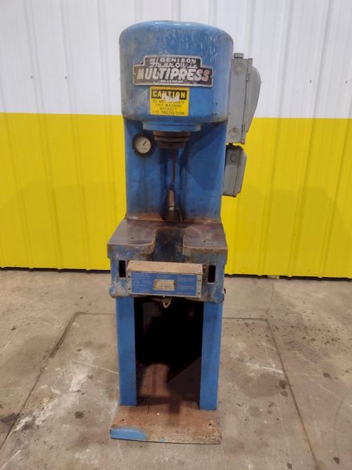 4 TON DENISON HYDRAULIC C FRAME PRESS: STOCK 13570