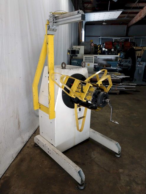 1,100 LB X 16" GSW MODEL #MHM0.5/1250SO SERVO MOTORIZED COIL REEL UNCOILER, NEW 1996: STOCK 1298