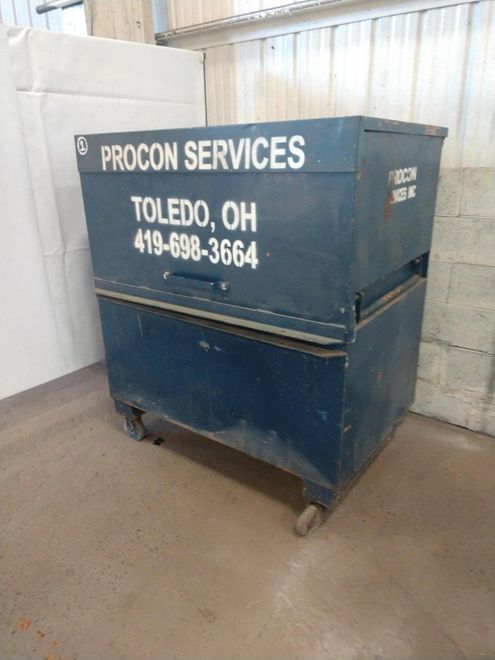 48" X 30" X 55" GREENLEE BLUE PORTABLE JOB BOX CABINET ON ROLLING CASTERS: STOCK #12389