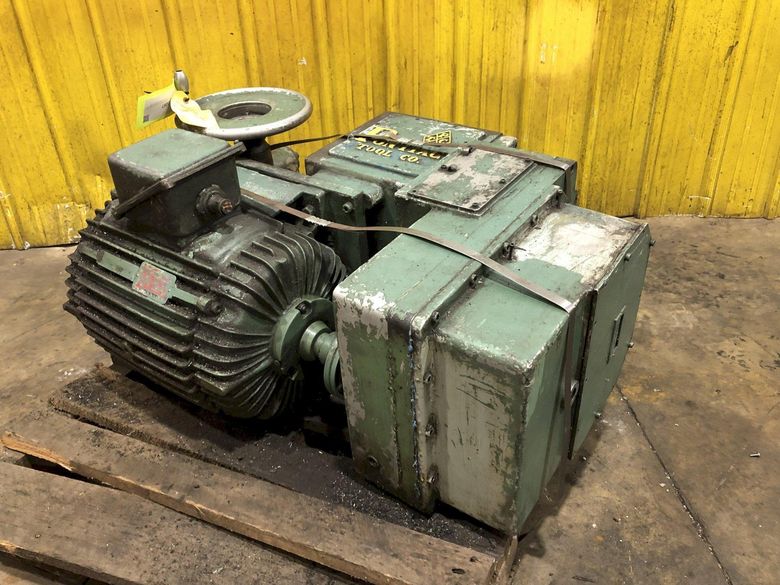 30 HP & 50 TAPER PONTIAC MODEL MH30-TR7 VERTICAL MILLING HEAD: STOCK #13207