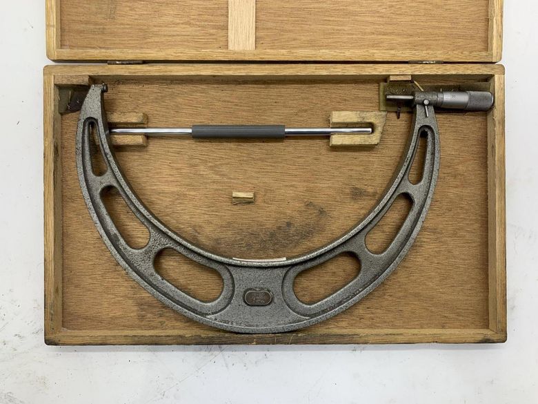 10-11” NSK JAPAN OUTSIDE MICROMETER N9452 [.0001 GRADUATION] STOCK #15539