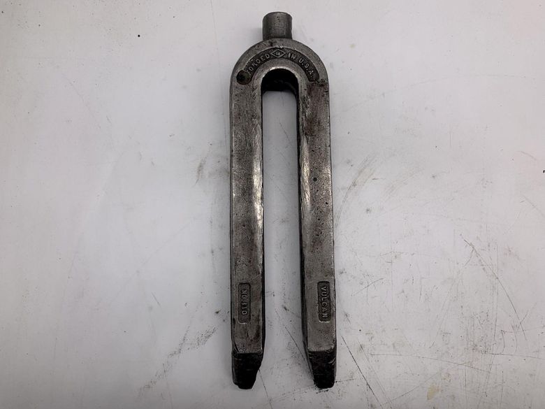 VULCAN U-STRAP CLAMP, NO.110, 11 1/4" OAL, 1" STUD, 2 1/2" WIDTH, 2 1/2" WIDTH STOCK #15680
