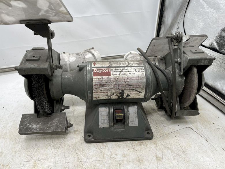 6" DAYTON DOUBLE END BENCH GRINDER: STOCK #16074