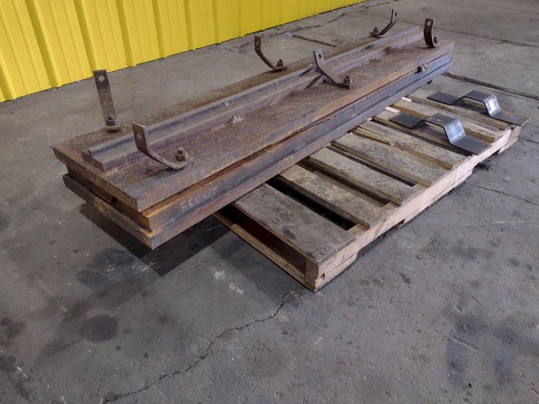 HAT BRACKET PRESS BRAKE FORMING DIES WAS MAKING GUARD RAIL; STOCK #19385