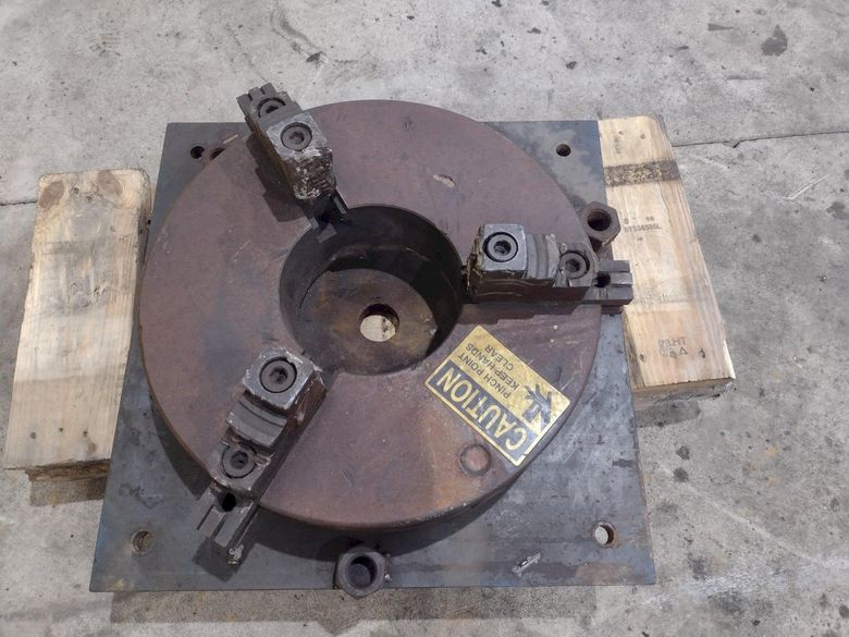 20" 3 JAW SELF CENTERING FIXTURE CHUCK: STOCK 18206