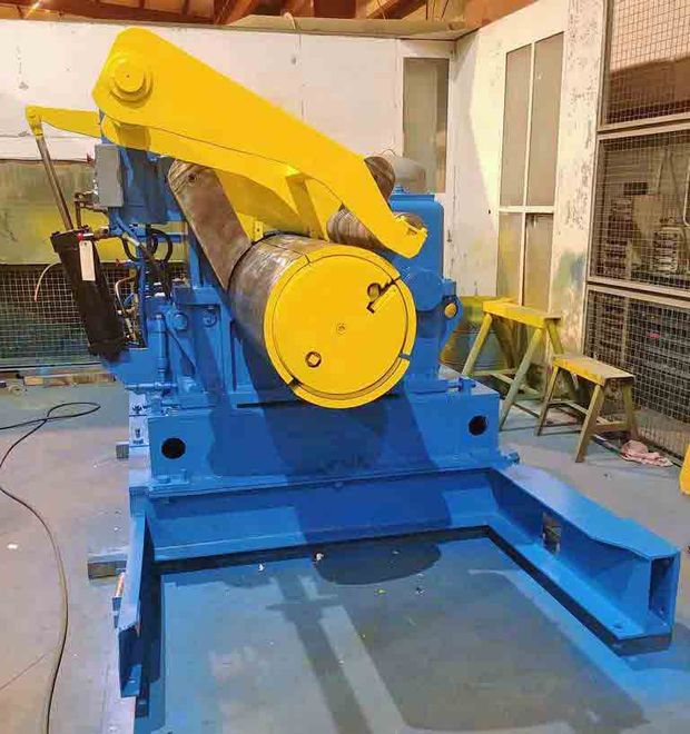 10,000# x 32" Stamco Recoiler