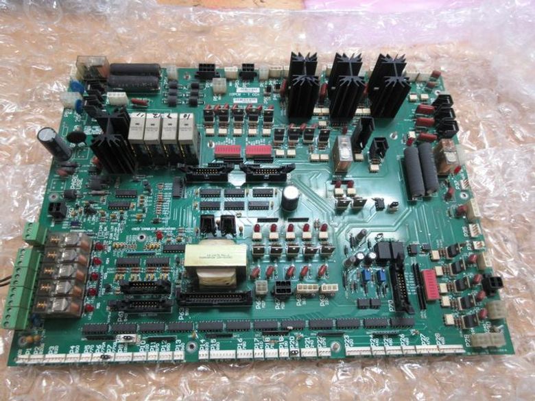 Used Haas IO/PCB-T #65-3083T Rev.M Processor Board for 2007 MDC-500