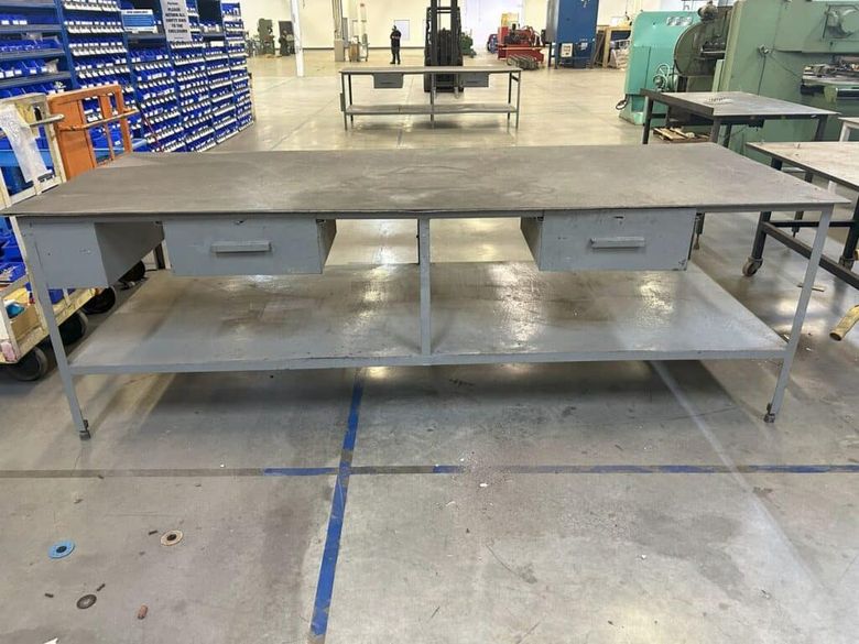10′ L x 4′ W Heavy Duty Steel Metal Frame Table w/ drawers