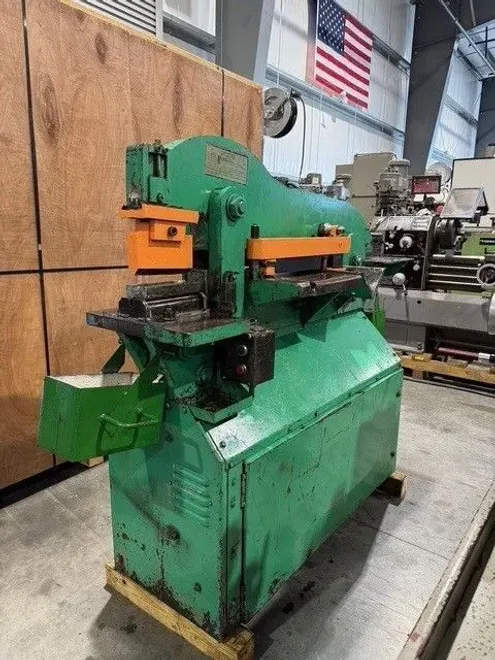 PIRANHA P3  Hydraulic Iron Worker 50 Ton USA #7576