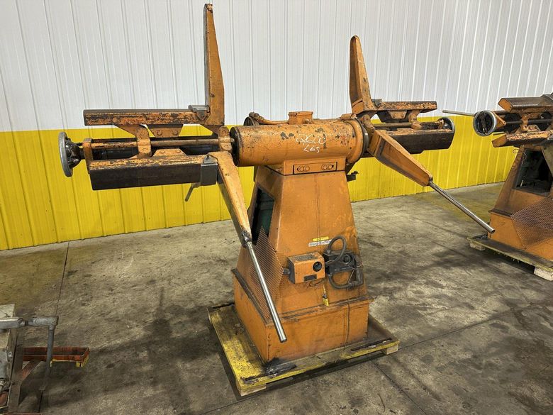 2500 LBS X 24" COOPER WEYMOUTH DOUBLE END PULL-OFF COIL REEL UNCOILER: STOCK #22620