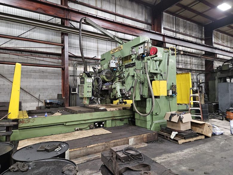 84" x 206" THOMPSON  MODEL #16CX HORIZONTAL SURFACE GRINDER WITH VERTICAL 75 HP HEAD: STOCK 2251