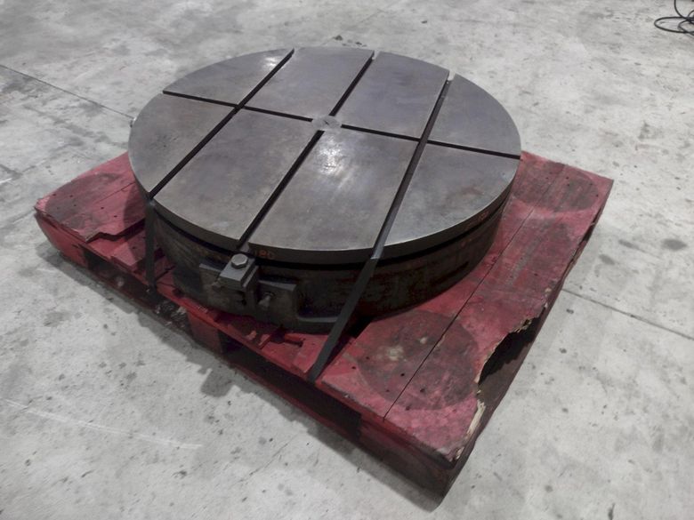 37" ROUND TROYKE T-SLOTTED MANUAL POSITIONING ROTARY TABLE: STOCK #22457