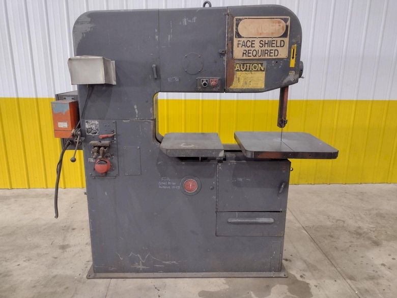 36" DOALL MODEL #3613-0 VERTICAL BANDSAW: STOCK #20984
