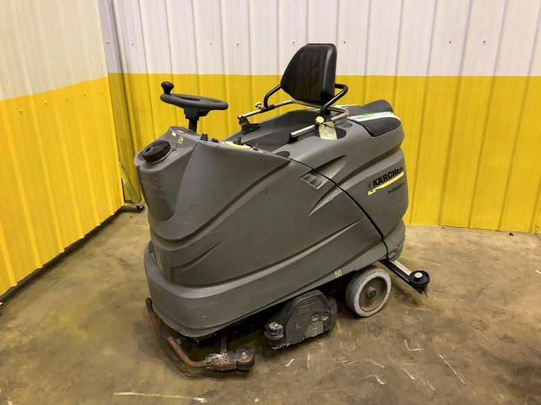 KARCHER MODEL B-140R  FLOOR SCRUBBER: STOCK #15247