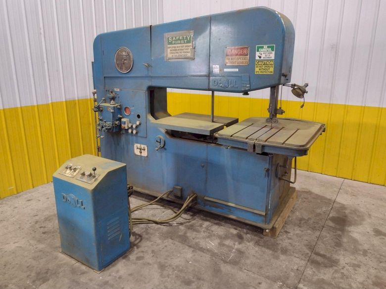 60" DOALL MODEL #60-3 DEEP THROAT VERTICAL CONTOUR BANDSAW: STOCK #23680