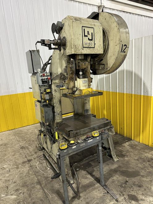 60 TON L&J MODEL #W60 OBI STAMPING PRESS 6" STROKE: STOCK #23648