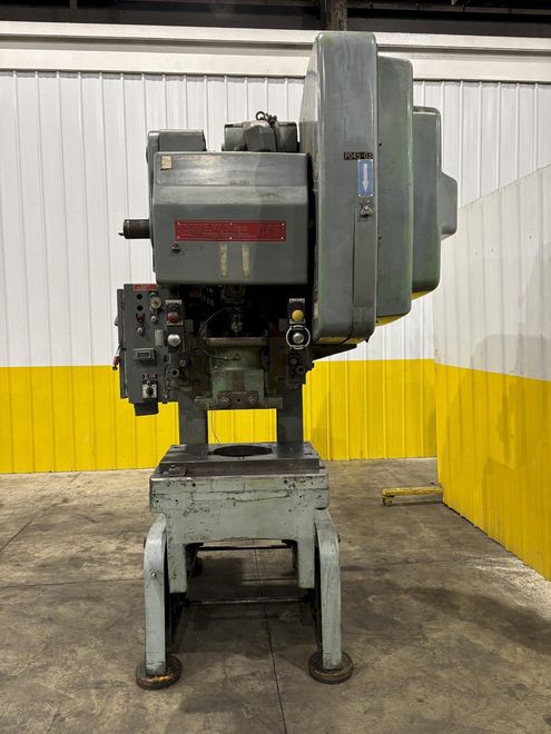 45 TON BLISS MODEL #C45 OBI STAMPING PRESS 2.5" STROKE: STOCK #22434