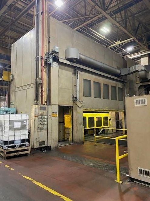 USED FUKUI 1,100 TON STRAIGHT SIDE TRANSFER PRESS MODEL TTD1100T2, Stock# 11060, Year: 1996