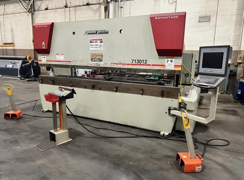2007 Accurpress Advantage 713012 Hydraulic Press Brake (#5743)