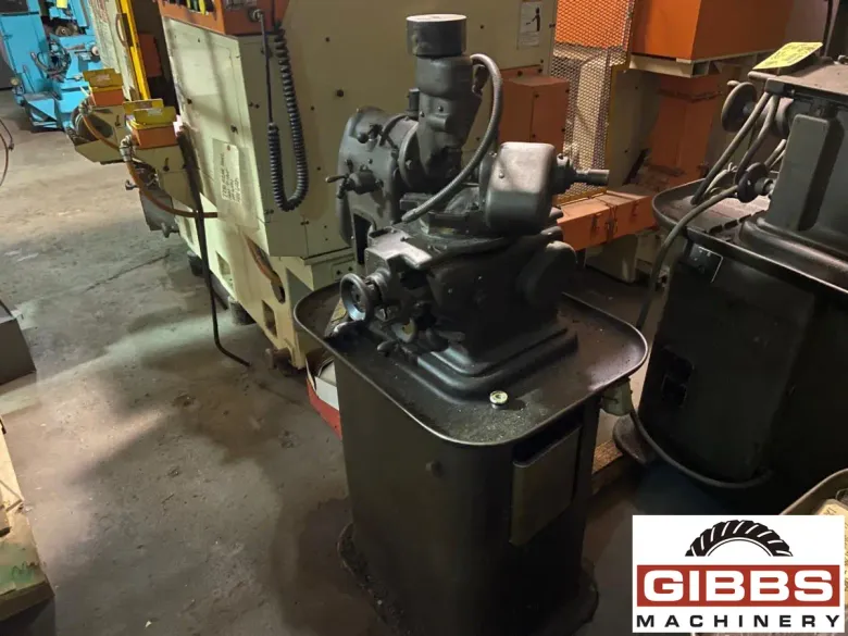 MIKRON 102.01 - Gear Hobber