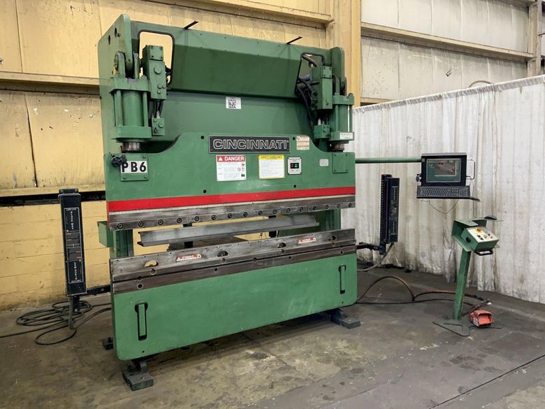 90 TON X 8' CINCINNATI CNC HYDRAULIC PRESS BRAKE: STOCK #80720