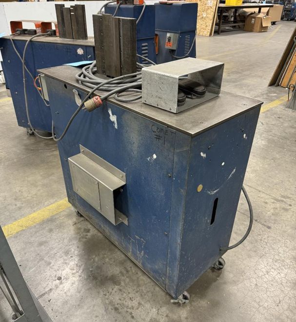 COMET HYDRAULIC BEND-WIZ VERTICAL PRESS BRAKE: STOCK #78647