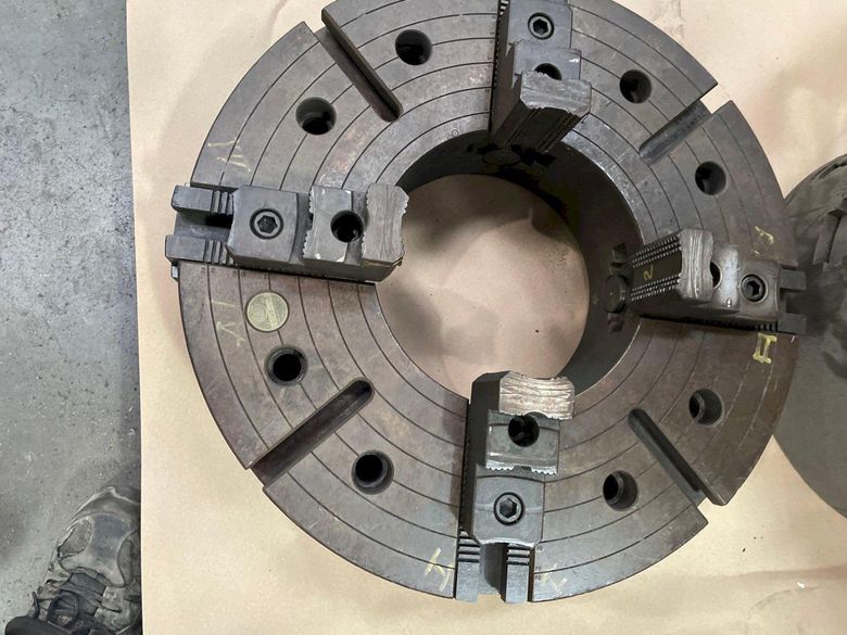 24" Gisholdt 4-Jaw Lathe Chuck: STOCK #77335