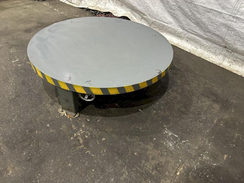 3500 LB CUSTOM HORIZONTAL PALLET TYPE UNCOILER: STOCK #77226