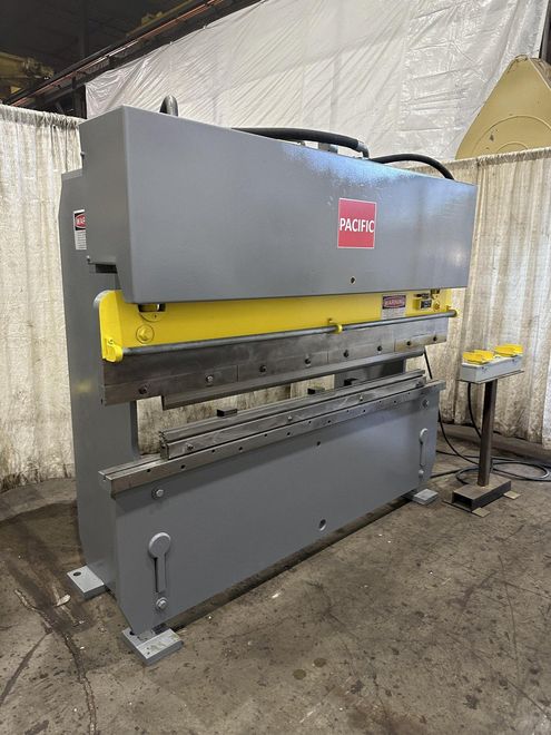 55 TON X 8' PACIFIC HYDRAULIC PRESS BRAKE: STOCK #76972