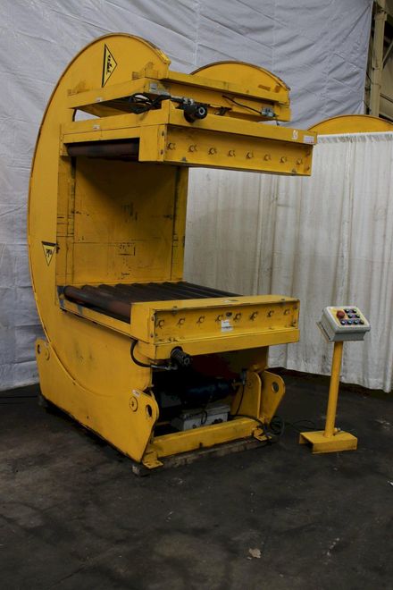 3000 LBS AIR TECHNICAL INDUSTRIES PACMAN TYPE UPENDER: STOCK #76418