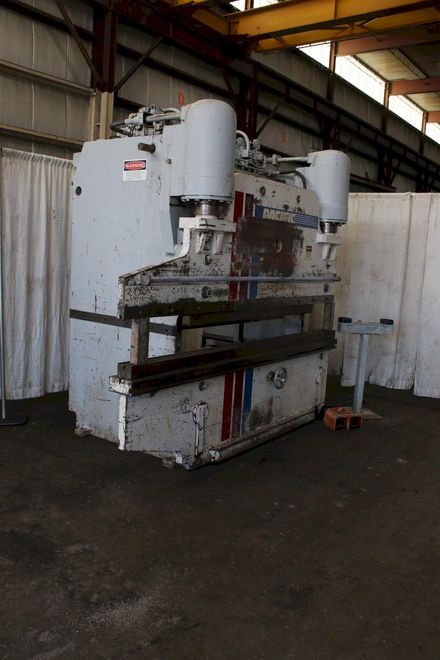 225 TON X 10' PACIFIC HYDRAULIC PRESS BRAKE: STOCK #76324