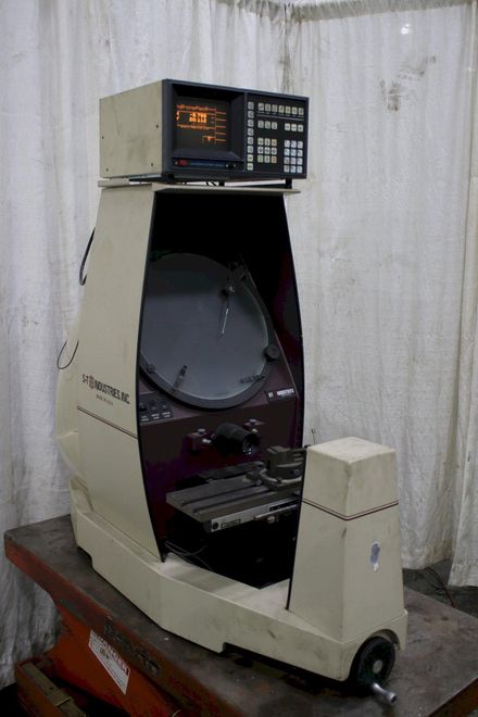 14" SCHEER-TUMICO MODEL #20-3600 BENCH TOP COMPARATOR: STOCK 76146