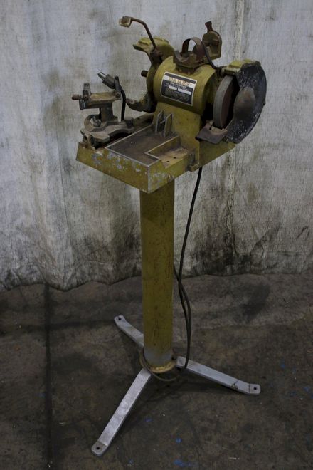 DARE DOUBLE END GRINDER:   STOCK #75725