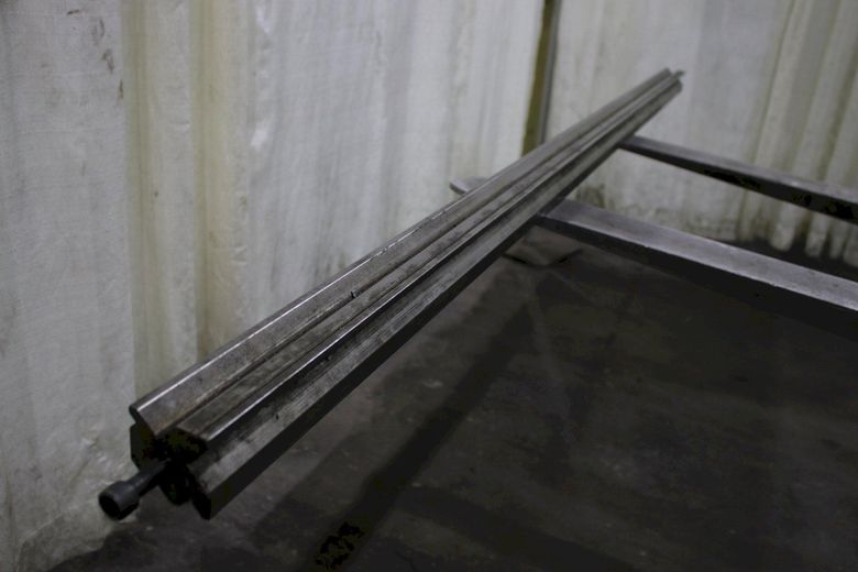 8' PACIFIC 6 WAY PRESS BRAKE DIE: STOCK #75242