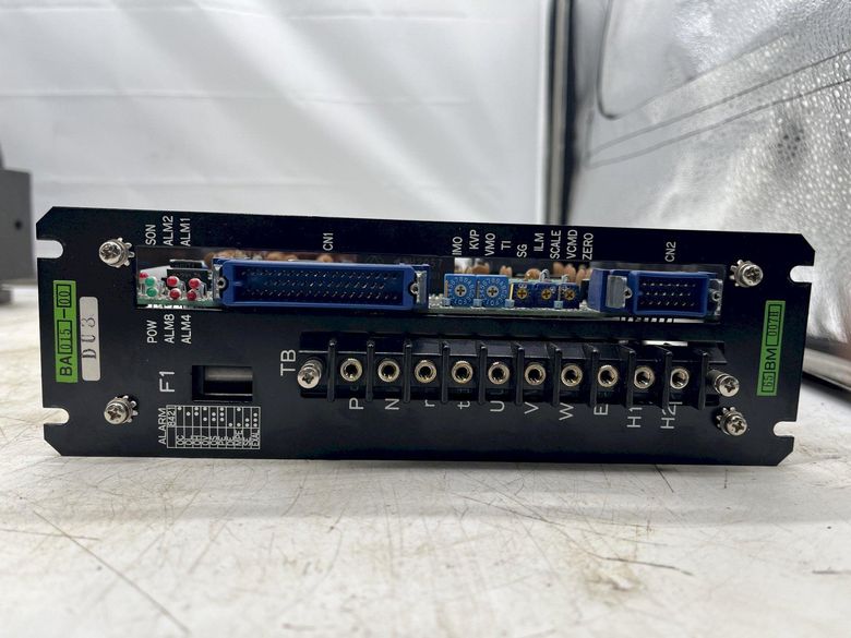 SANYO DENKI SERVO AMPLIFIER 65BA015VXT00 STOCK #16399
