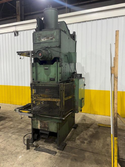 120 TON CLEARING-NIAGARA (NEW 1999) MODEL #E-110 OBS GAP FRAME PRESS, 6" STROKE: STOCK #20013