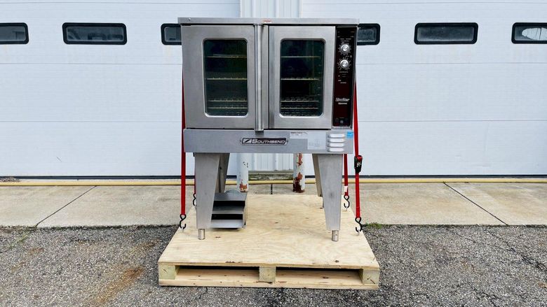 Southbend Commercial Convection Oven
Model: SLGS / 12SC
Natural Gas Convection Oven