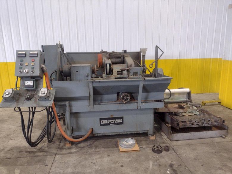 30" SWING SOUTHBEND HYDRAULIC JOURNAL / ROLL GRINDER: STOCK #22496